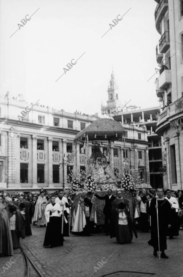 Procesión de la Virgen de los Reyes