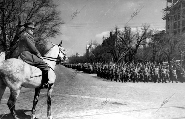 La infantería durante el desfile de la Victoria