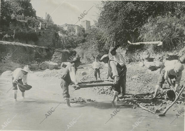 Río Darro (Granada), mayo de 1950