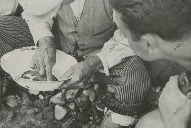 Río Darro (Granada), mayo de 1950