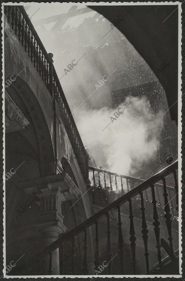 En la imagen, el estado de la escalera de honor