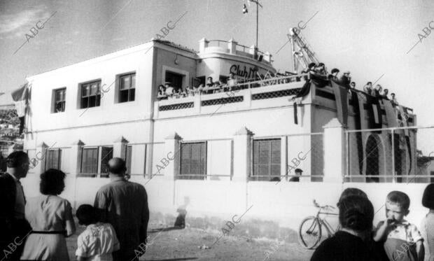 Vista de la fachada del club Naútico Inaugurado en Cartagena (Murcia)