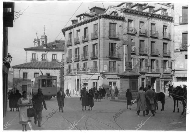 Glorieta de puerta cerrada