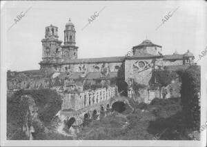 Monasterio de sobrado de los Monjes