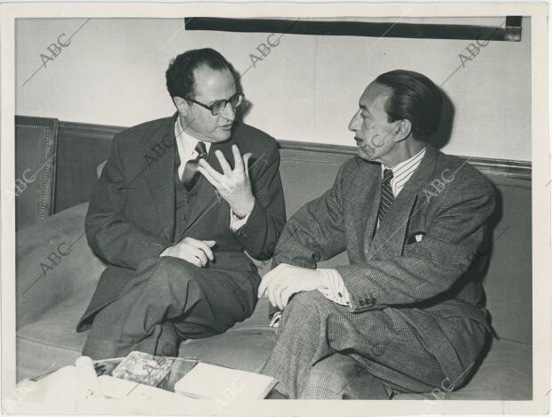 Pepín Fernández conversa con César González Ruano