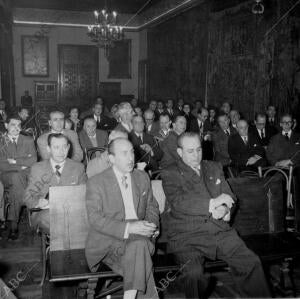 Aspecto del salón de Tapices del Ayuntamiento, durante la junta general...