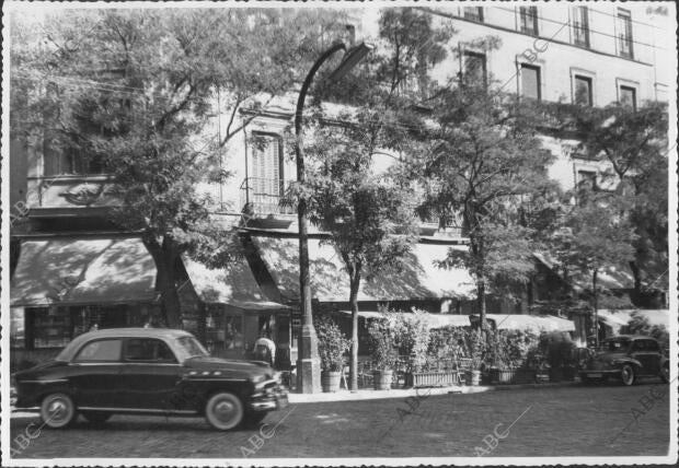 Terrazas en la calle de Ayala, esquina A la de Serrano, en Madrid