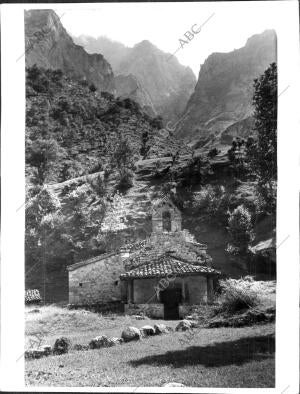 Garganta del Cares. Ermita de la Santina de corona