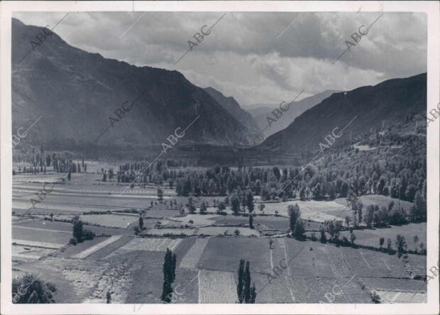 Pirineo Leridano. Valle de Aneu. Camino del valle de Arán