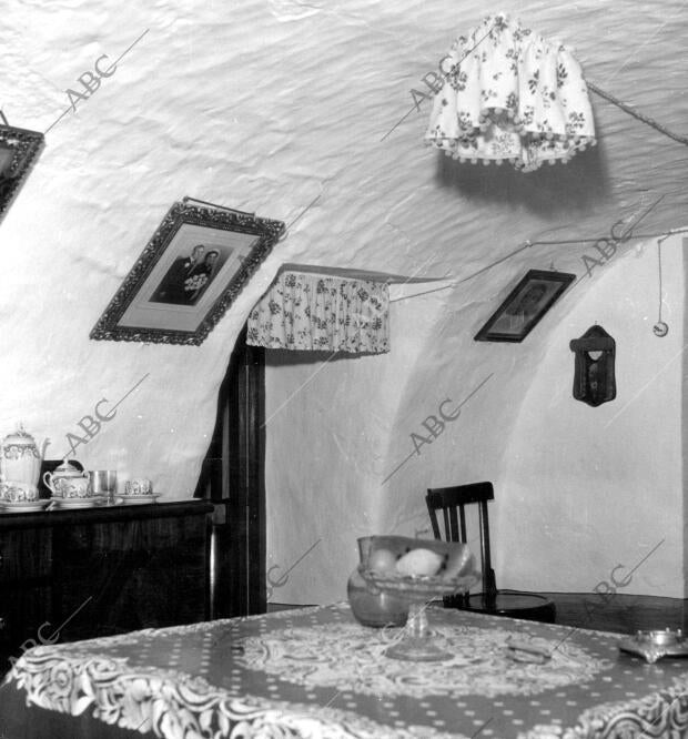 Comedor de una de las Casas Subterráneas del pueblo Villacañas (Toledo)