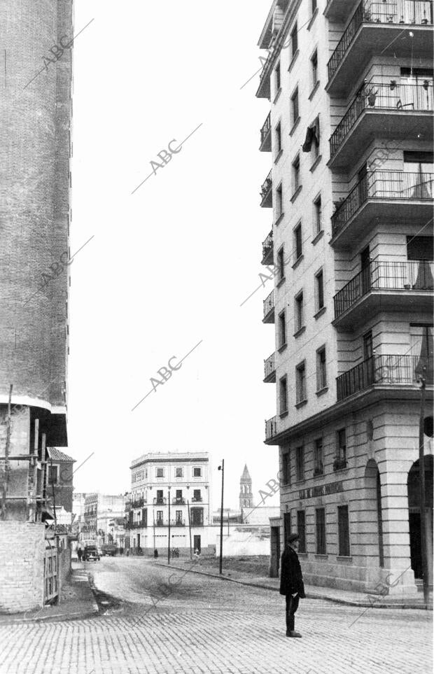 Perspectiva en el nuevo barrio De "los Remedios" junto A Triana