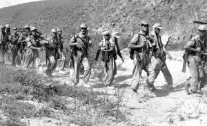 Una patrulla de la Legión en el territorio de Ifni durante la guerra 1957-1958