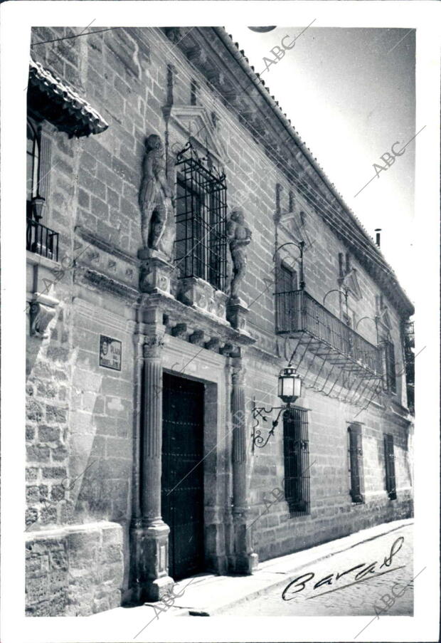 Fachada del palacio de la Rambla, en Úbeda