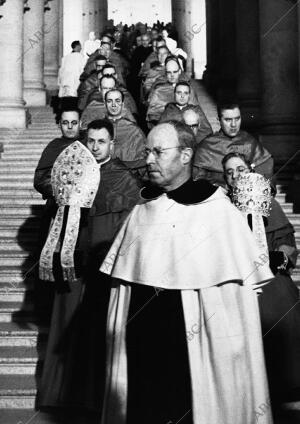 Juan XXIII , en la ceremonia celebrada en el balcón de las bendiciones de la...