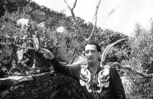 Salvador Dalí en Port Lligat