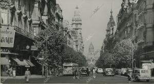 El final de la avenida de Mayo, al fondo, la plaza y el edificio del Congreso