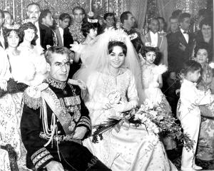 Boda de Mohamed Reza Pahlevi y Farah Diba