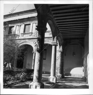 Alcalá de Henares. Claustro del paraninfo de la Universidad