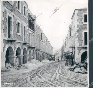 Calle principal del nuevo poblado de Portomarin