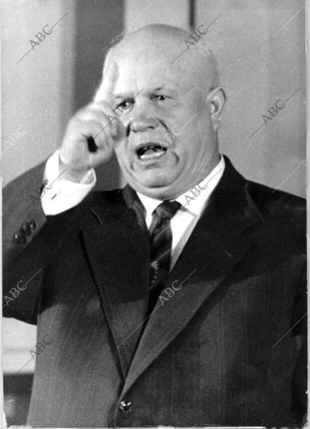 El político ruso Nikita Kruschev