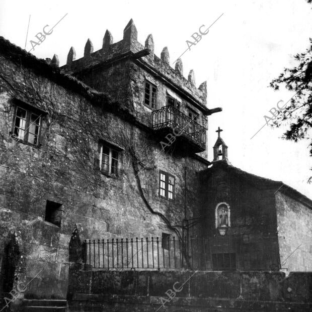 Vista de la fachada de Pazos de Leis (Pontevedra)