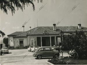 Una vista exterior del chalet del Club Puerta de Hierro