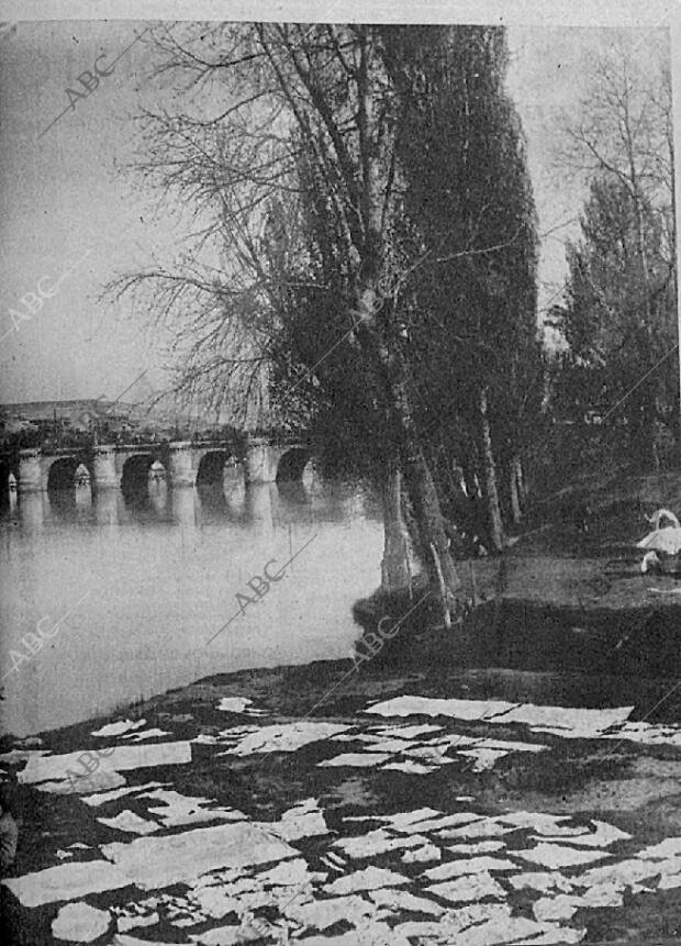 ABC SEVILLA 31-05-1963 página 23