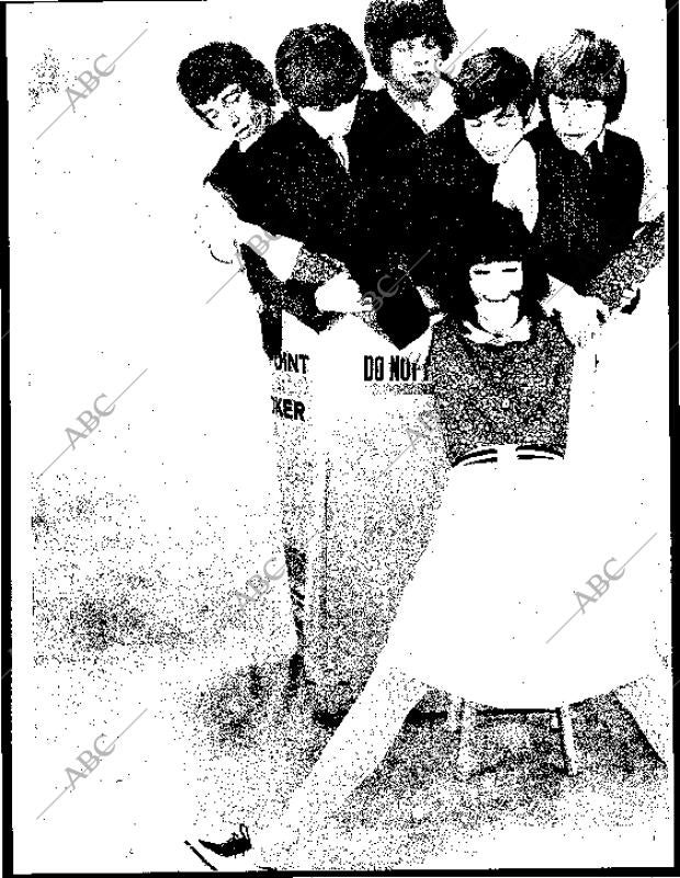 BLANCO Y NEGRO MADRID 25-07-1964 página 32