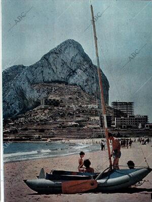 BLANCO Y NEGRO MADRID 25-07-1964 página 45