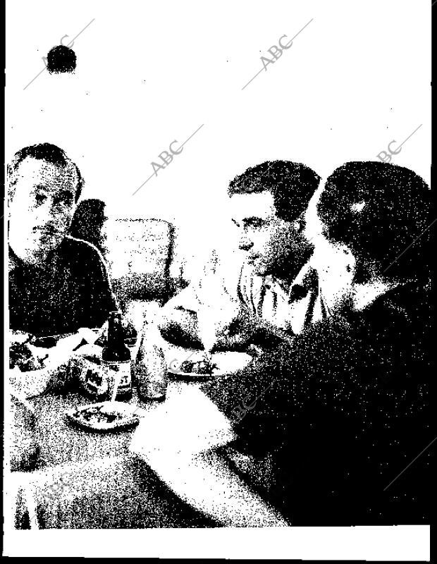 BLANCO Y NEGRO MADRID 25-07-1964 página 93