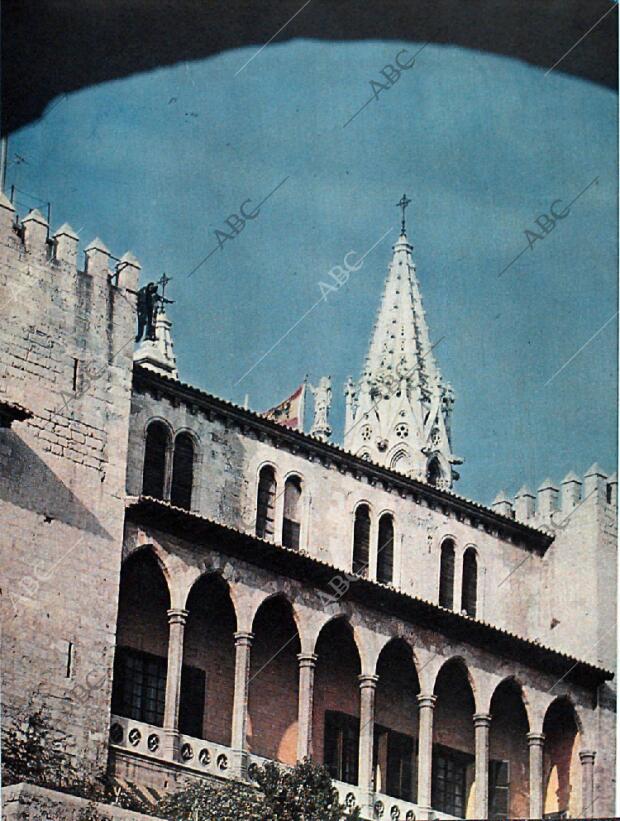 BLANCO Y NEGRO MADRID 08-08-1964 página 38