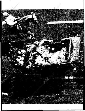 BLANCO Y NEGRO MADRID 26-09-1964 página 18