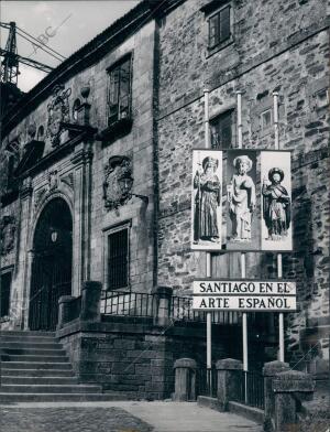 Convento de santo domingo con tres Imágenes del Apóstol