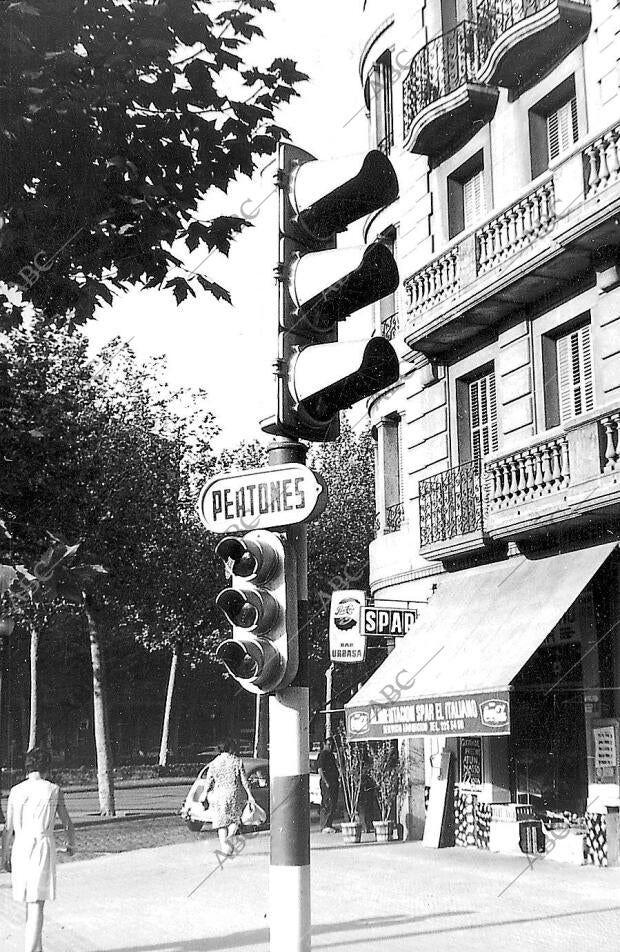 Semáforo en una calle de Barcelona