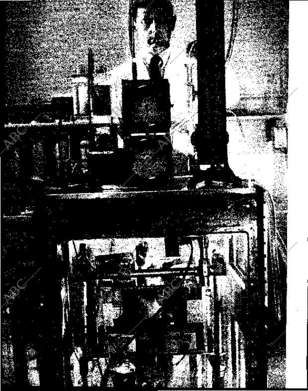 BLANCO Y NEGRO MADRID 30-01-1965 página 37