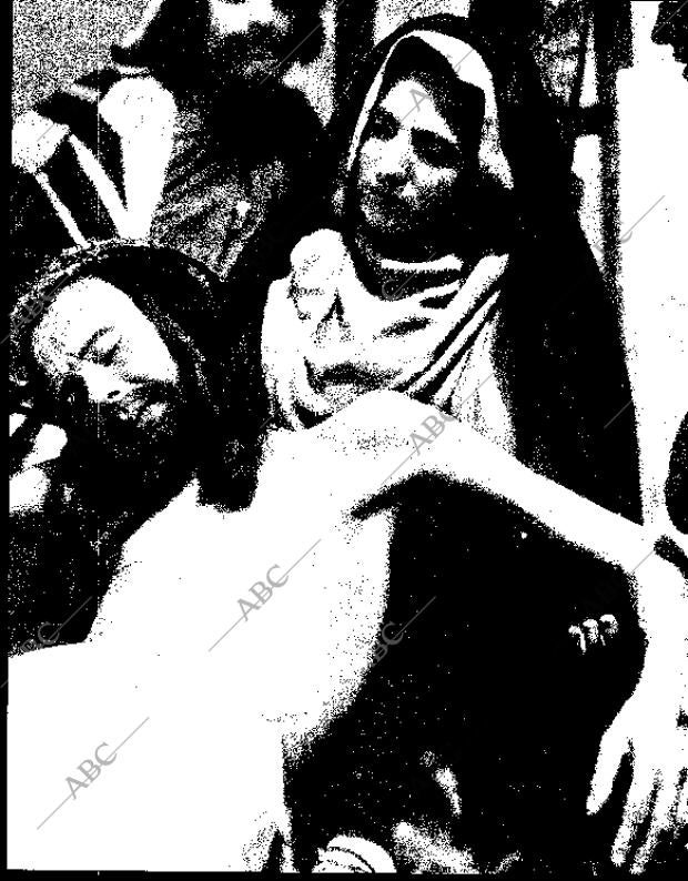 BLANCO Y NEGRO MADRID 17-04-1965 página 31