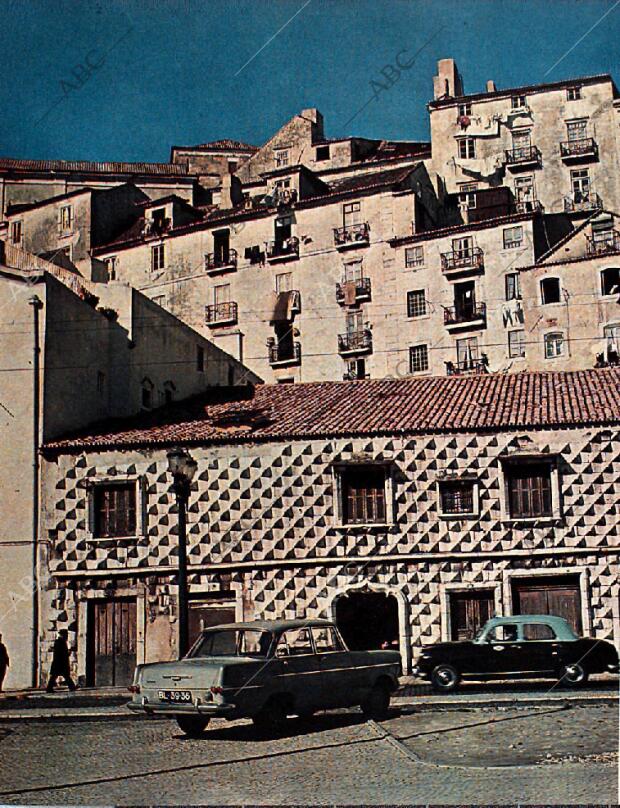 BLANCO Y NEGRO MADRID 17-04-1965 página 62