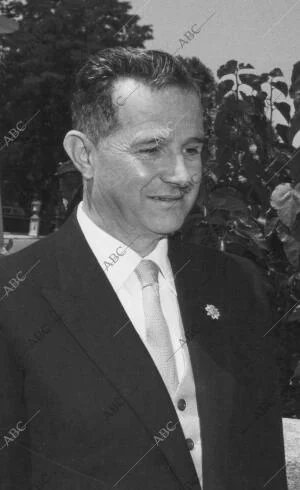 Don Adolfo Díaz Ambrona, ministro de agricultura