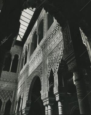 Derribo del Palacio de Larios