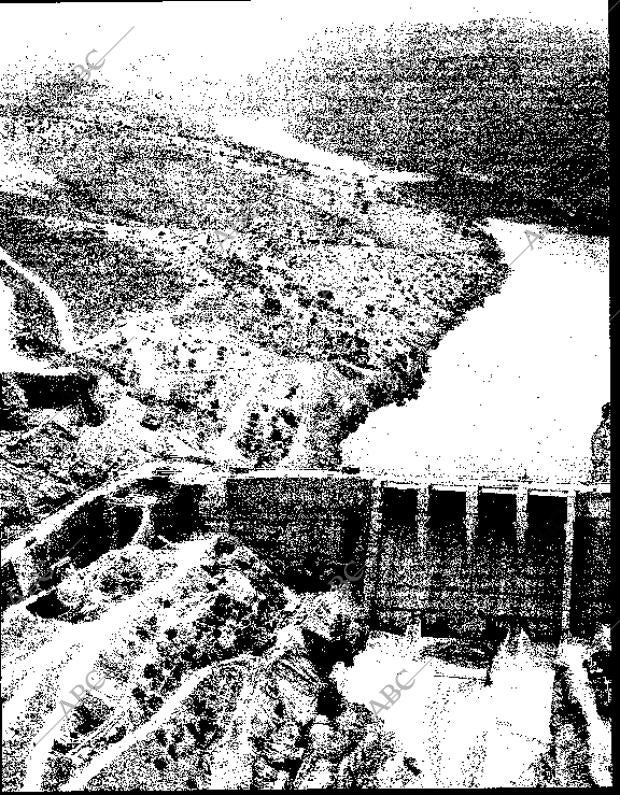 BLANCO Y NEGRO MADRID 30-10-1965 página 44