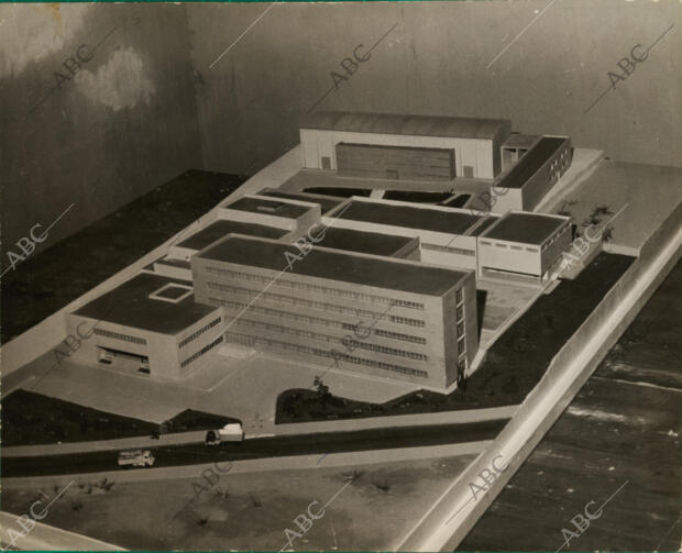 Maqueta de la nueva Escuela Oficial de Cinematografía actualmente en...