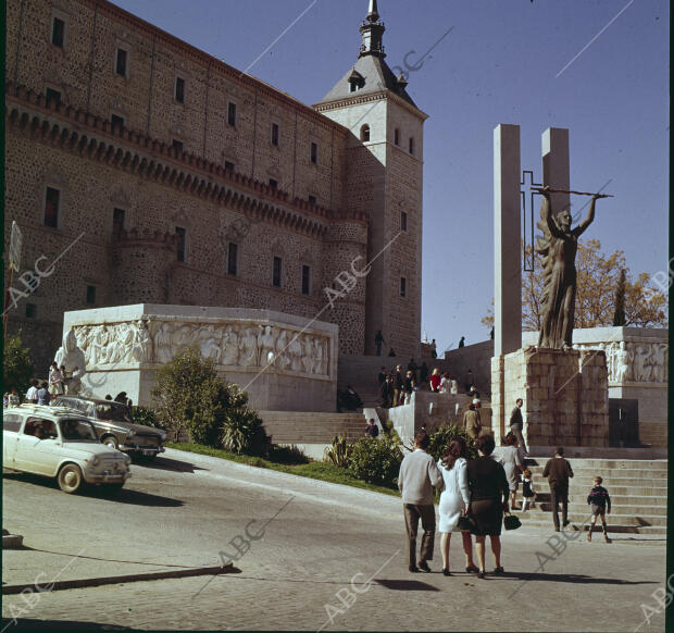 Ambiente entorno al Alcázar