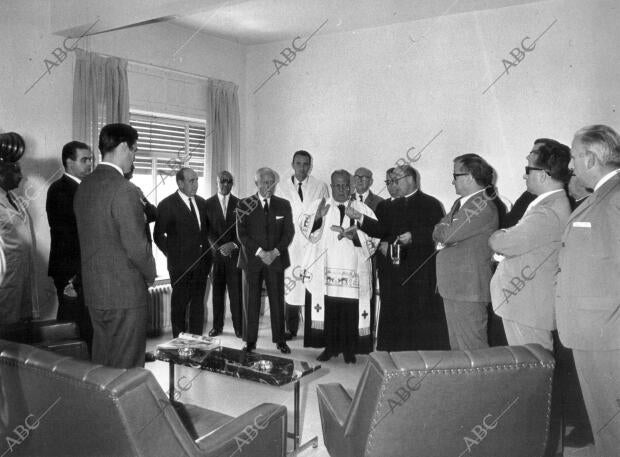 Inaugurado por camilo Alonso Vega