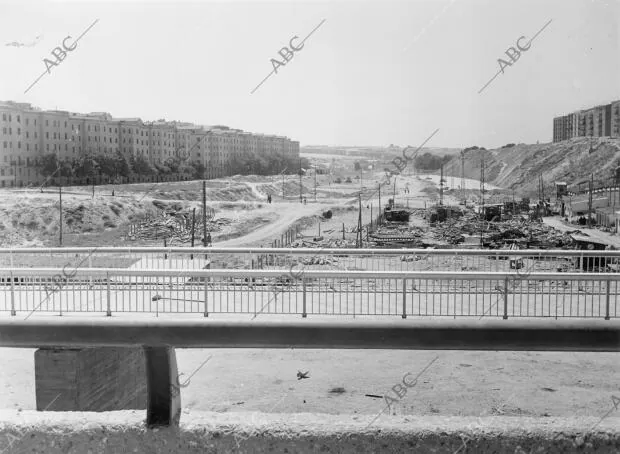 La avenida del Arroyo Abroñigal, dónde se construiría la M-30 -conocida hoy como...