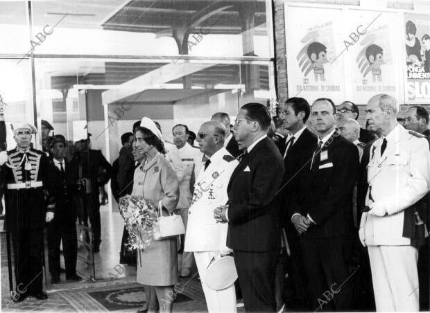 Inauguración del ferrocarril directo Madrid-Burgos, por su excelencia el jefe...