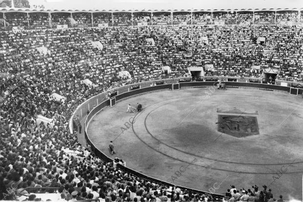 Inauguracion de la nueva plaza de Toros