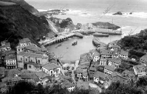 Vista general del puerto de Cudillero (Asturias)