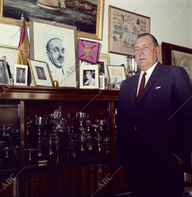 Reportaje de don Juan de Borbón en Villa Giralda