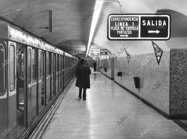 En la imagen la estación de José Antonio (actual Gran Vía) recién inaugurada