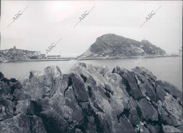 Vista del monte san Antón, Guetaria